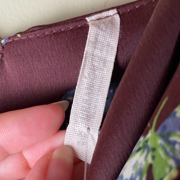 3 for $15 🦋 Satin Slip Dress Urban Outfitters Spring NWT - Picture 13 of 14